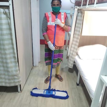 뭄바이 Abuzz Sewri 호스텔 외부 사진